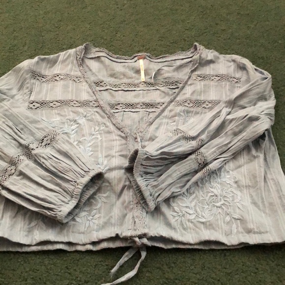 Free People Tops - Free people crop blouse